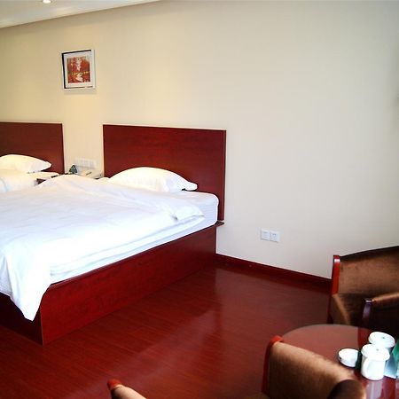 Greentree Inn Shandong Jinan Daming Lake Business Hotel Kültér fotó